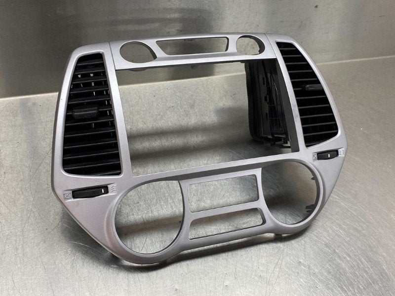 DIVERS Radio omlijsting Hyundai i20 (01-2008/12-2015), Utilisé, Hyundai