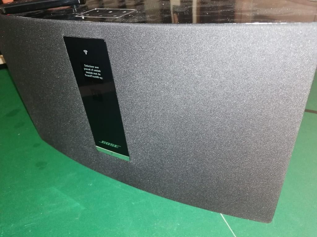 BOSE Draadloze Speaker SOUNDTOCH 30, 60 à 120 watts, Comme neuf, Enlèvement, Haut-parleurs Frontaux, Arrière ou Stéréo