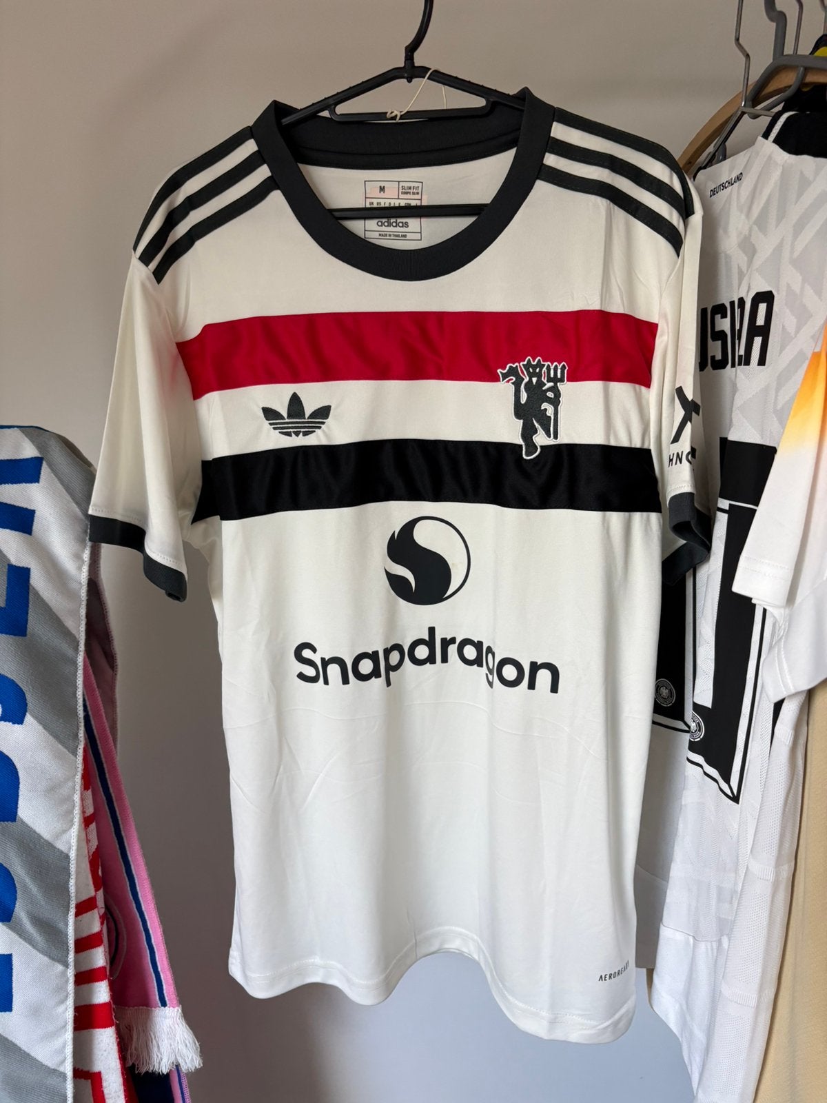 Troisième maillot Adidas de Manchester United 2024/2025, Taille M, Envoi, Comme neuf, Maillot