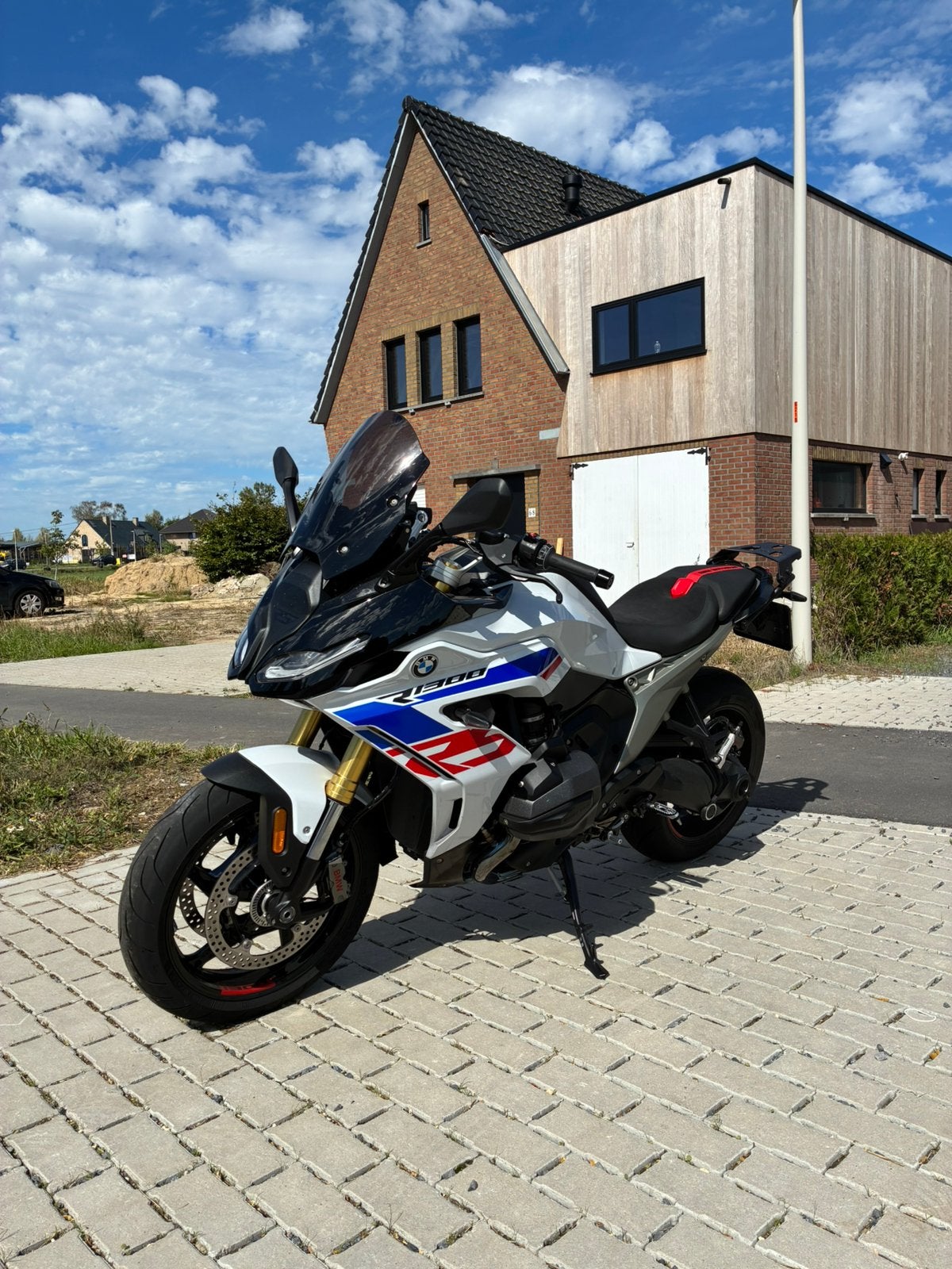 R1300rs - 5j garantie - 1200km - 6/2026, Particulier