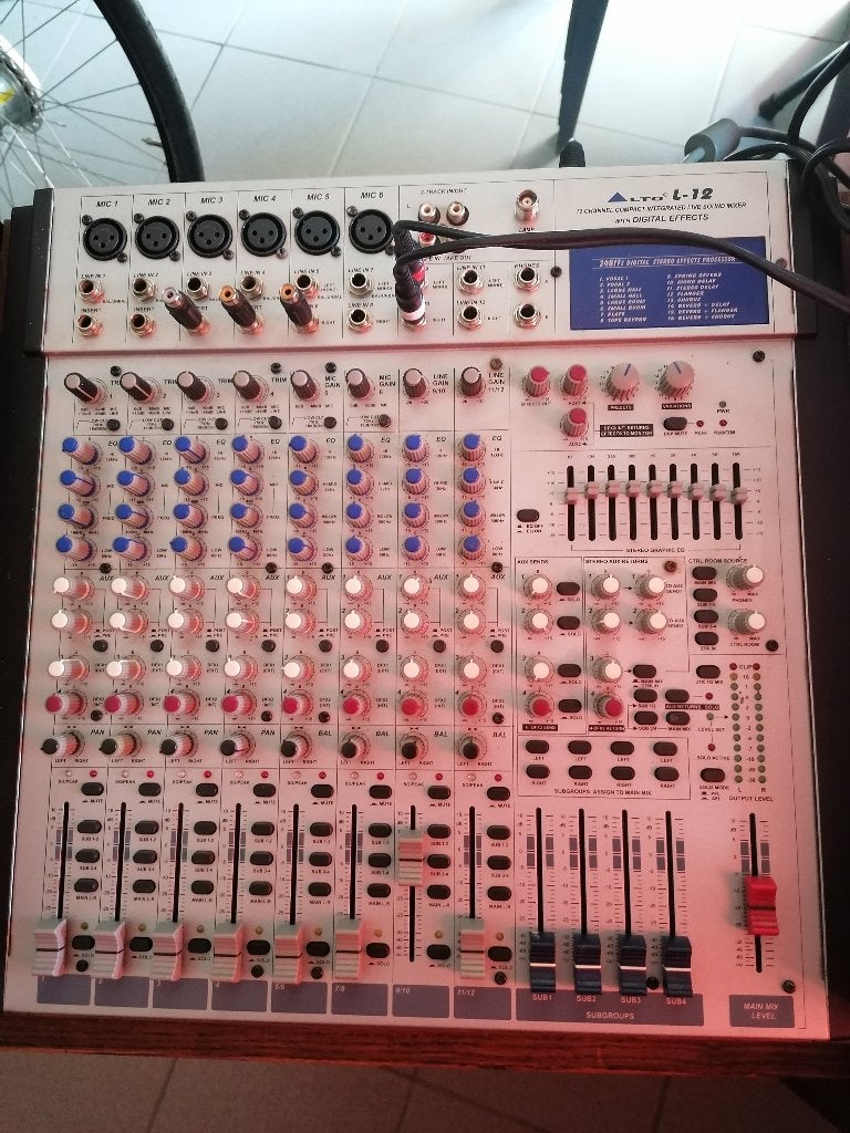 Geluidsinstallatie, Enlèvement, Utilisé, Audio