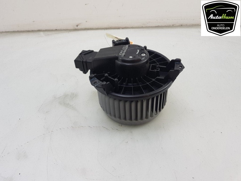KACHEL VENTILATORMOTOR Suzuki Swift (ZA / ZC / ZD1 / 2/3/9), Info@denso.nl, Hogeweyselaan 165
1382 JL  Weesp, NL, Suzuki, DENSO EUROPE B.V.