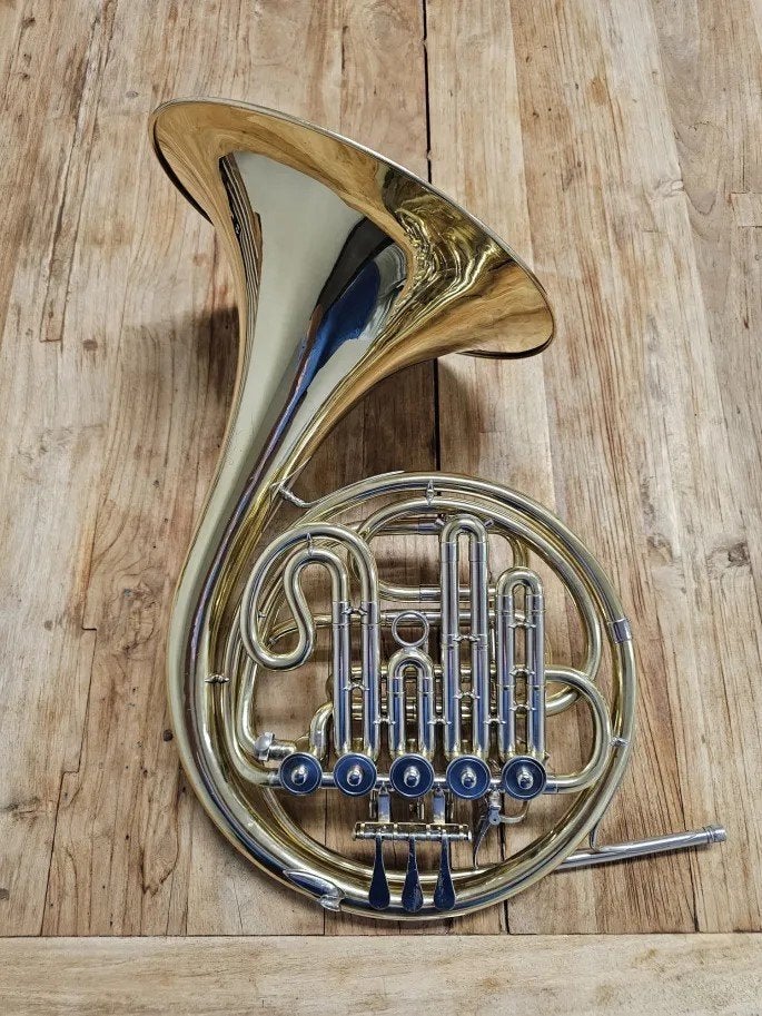 Meister Hans Hoyer mod. 706 Bb / F French Horn stopping valv, Muziek en Instrumenten, Ophalen, Gebruikt, Bes-hoorn