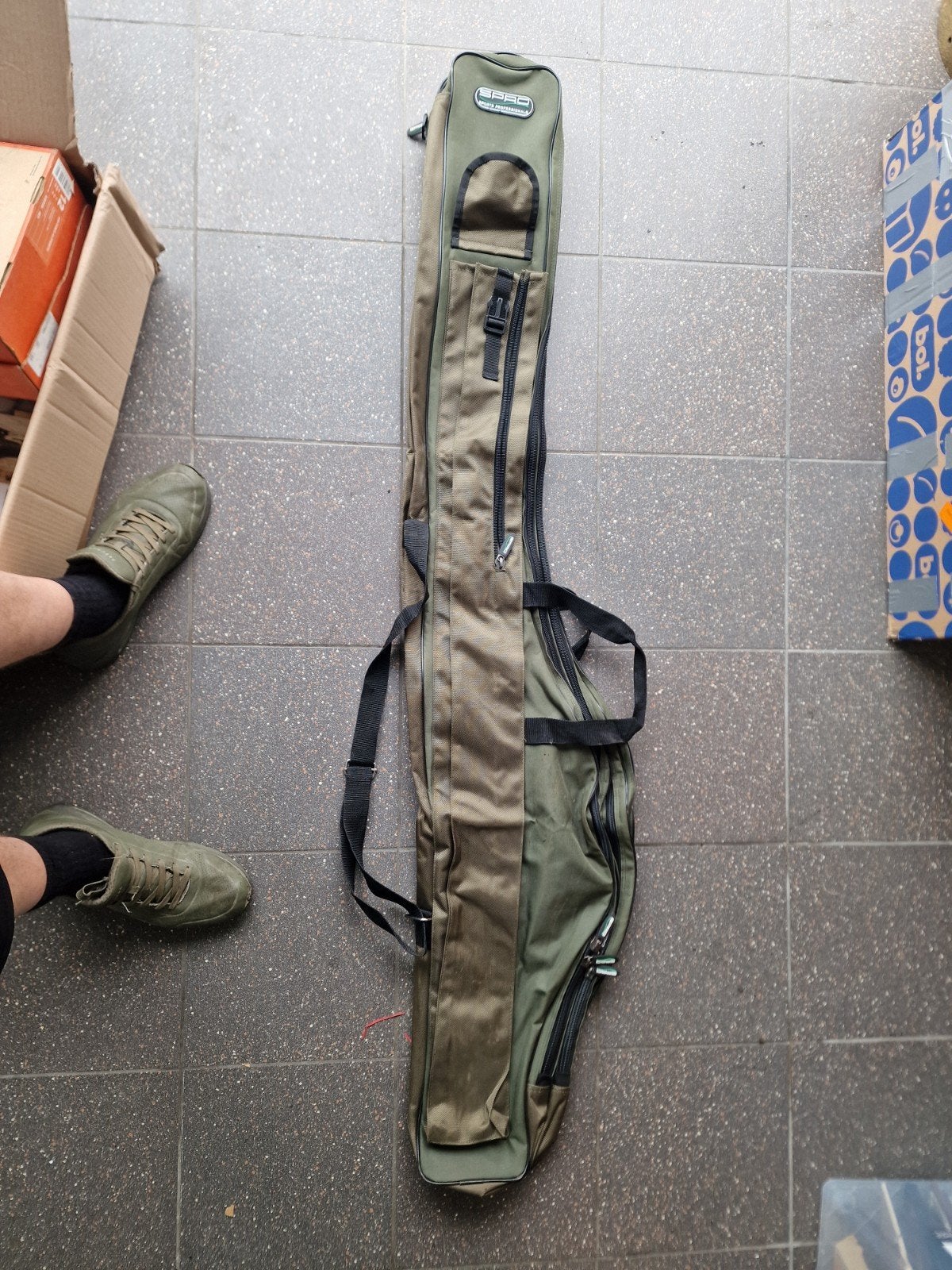 Foudraal 10ft voor 3 hengels merk spro, Ophalen