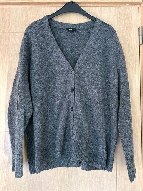 Cardigan C&A maat xl (nr1011), Kleding | Dames, Maat 46/48 (XL) of groter, Nieuw, Ophalen of Verzenden, Grijs