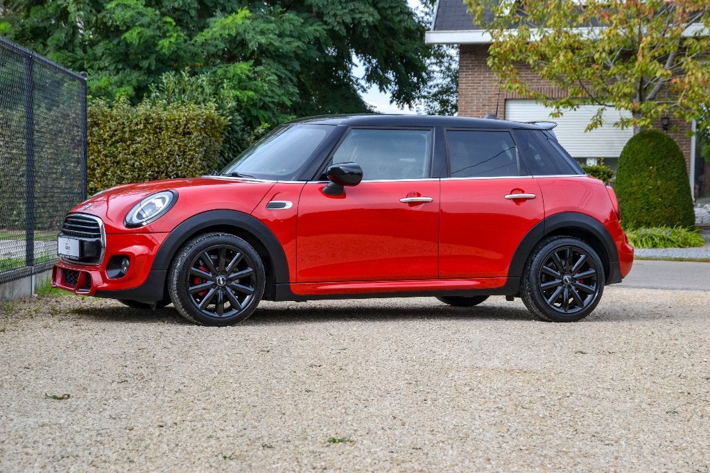 Mini Cooper 2020 JCW Pack 1.5i Benzine 136 PK Automaat, Autos, Euro 6, Entreprise, MINI Next, Noir