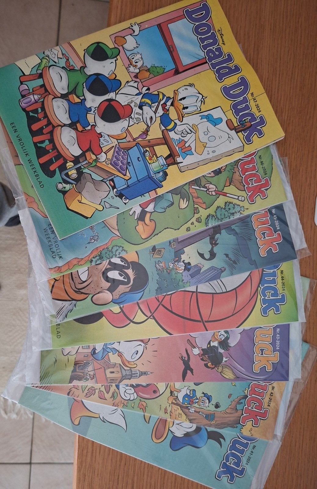 donald duck weekblad nummers 41-47 van 2024, Livres, BD | Comics, Neuf, Enlèvement ou Envoi, Plusieurs comics, Europe