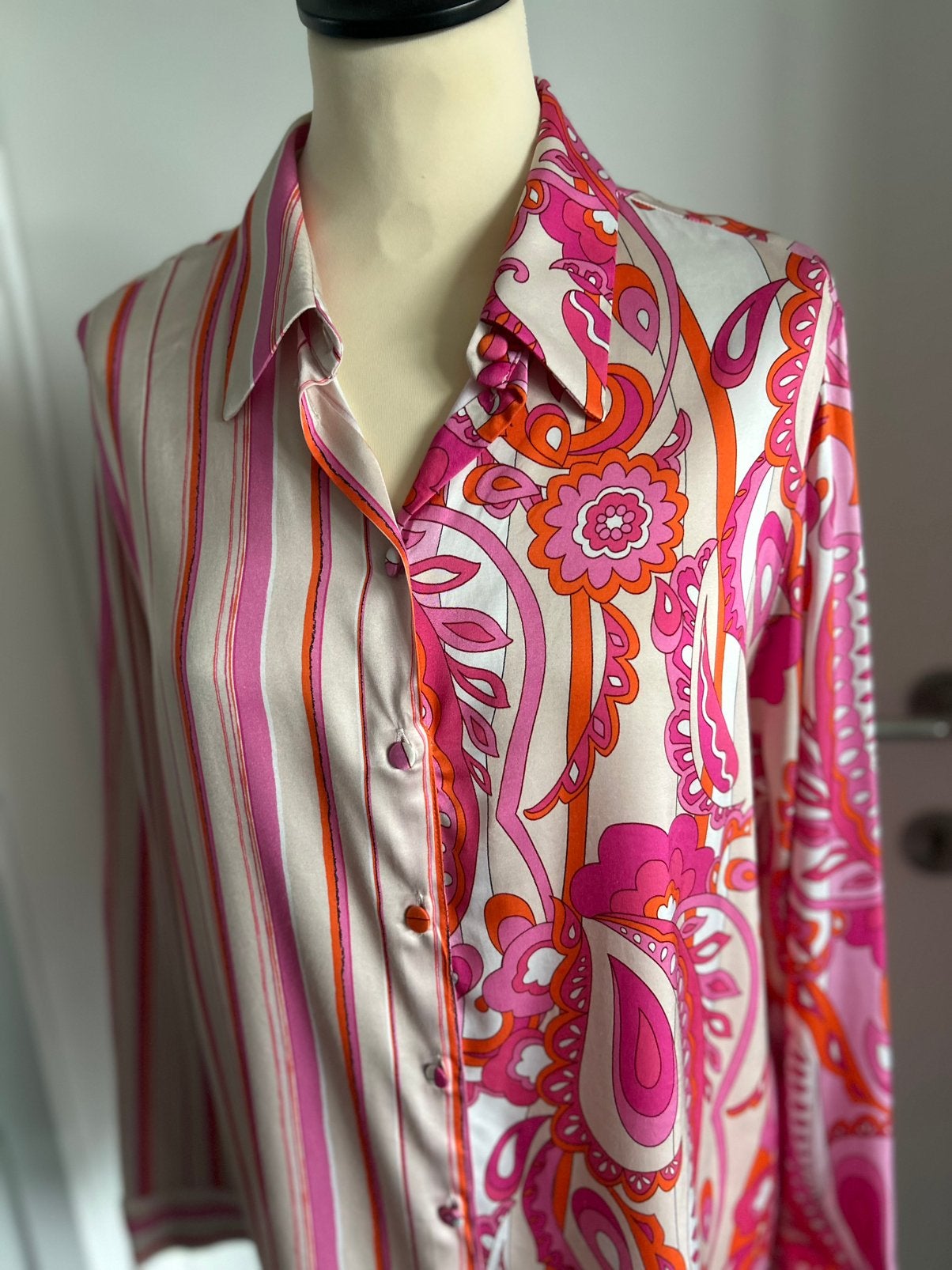 bloesje Due Amanti, Kleding | Dames, Ophalen, Zo goed als nieuw, Maat 42/44 (L), Roze
