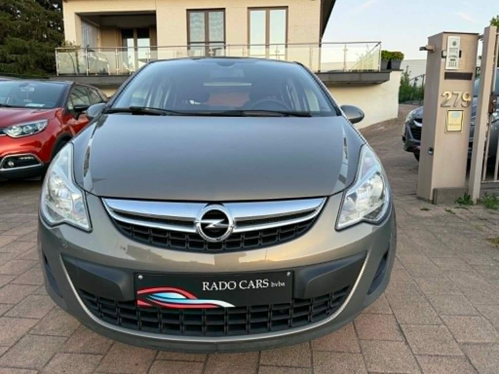 Opel Corsa benzine van 2013, Auto's, Euro 5, https://public.car-pass.be/vhr/86ecb357-043f-4cc5-8665-38ff69358497, 63 kW, 1229 cc