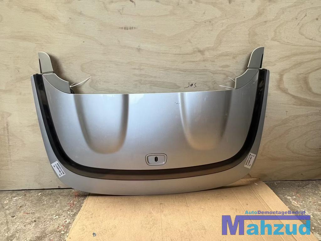 MERCEDES CLK W208 CABRIO zilver DAK Afdekplaat 1998-2002, Gebruikt, Mercedes-Benz AG, Mercedes-Benz, Mercedesstrasse 120
70372  Stuttgart, DE