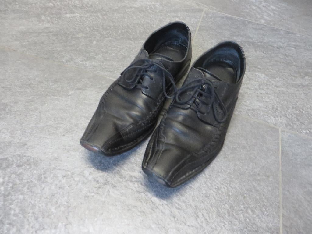 Zwarte heren schoenen maat 42 in goede staat, Kleding | Heren, Schoenen, Andere, Zwart, Ophalen of Verzenden, Gedragen