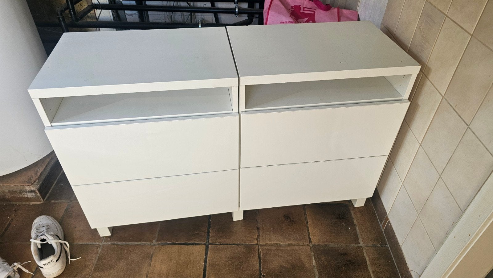 laatste inboedelverkoop alles moet weg, Enlèvement