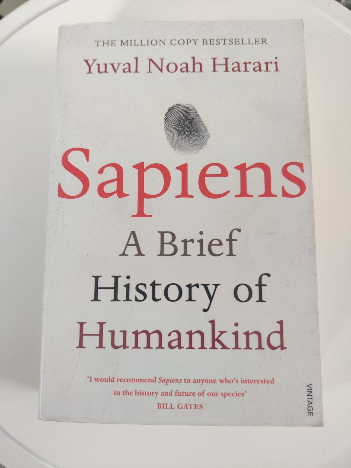 Sapiens, A brief history of Humankind, Ophalen of Verzenden