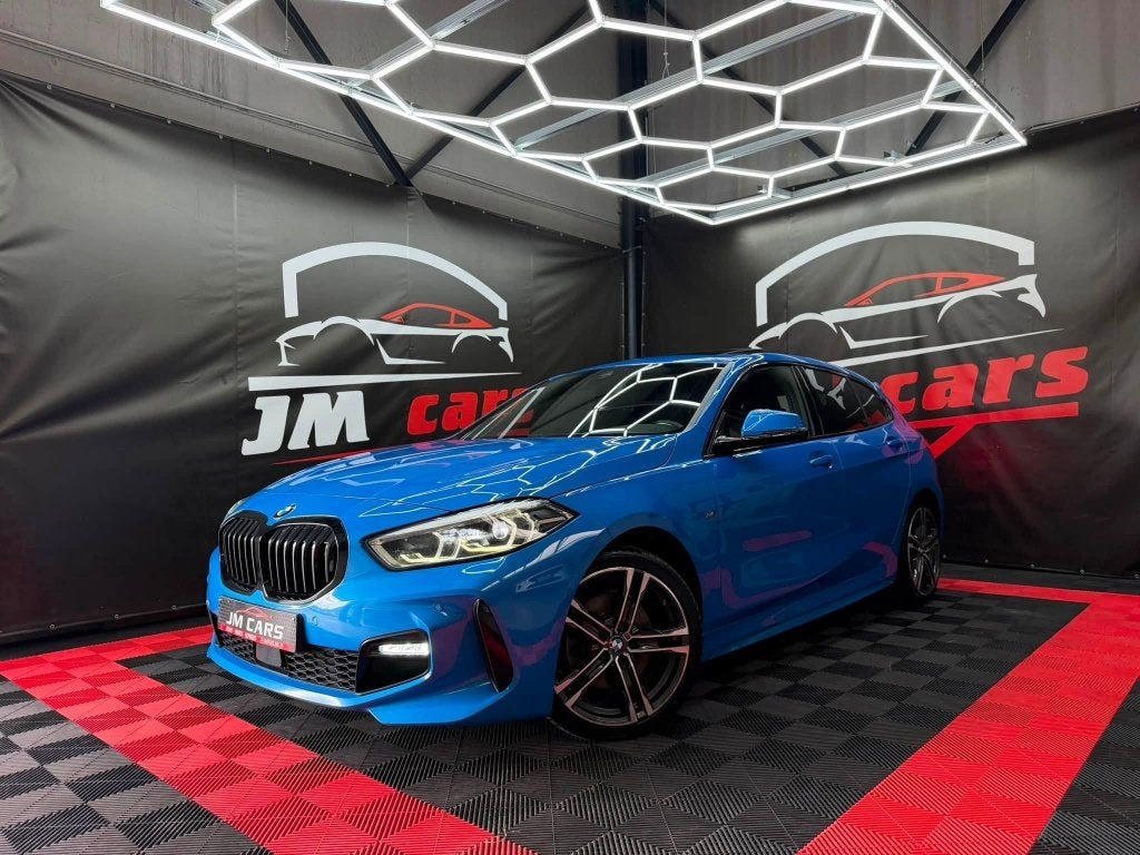 BMW Serie 1 118i Pack M GROS SIEGE TOIT PANO, 100 kW, Essai à domicile, Achat, Entreprise
