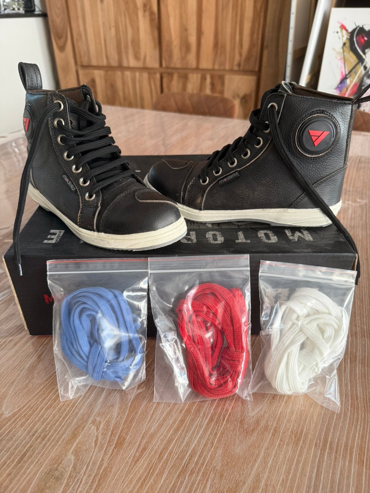 Chaussures moto pour femme/ enfant, Enlèvement, Seconde main, Autres types