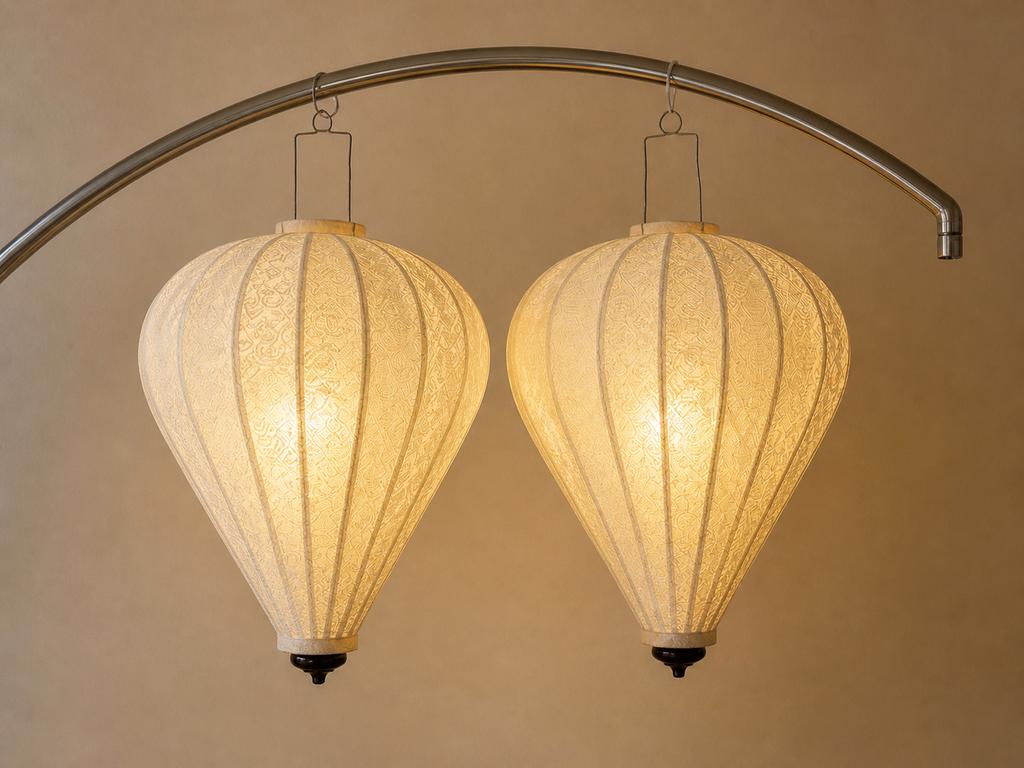 Set van 2 vintage Aziatische lampion hanglampen, Enlèvement