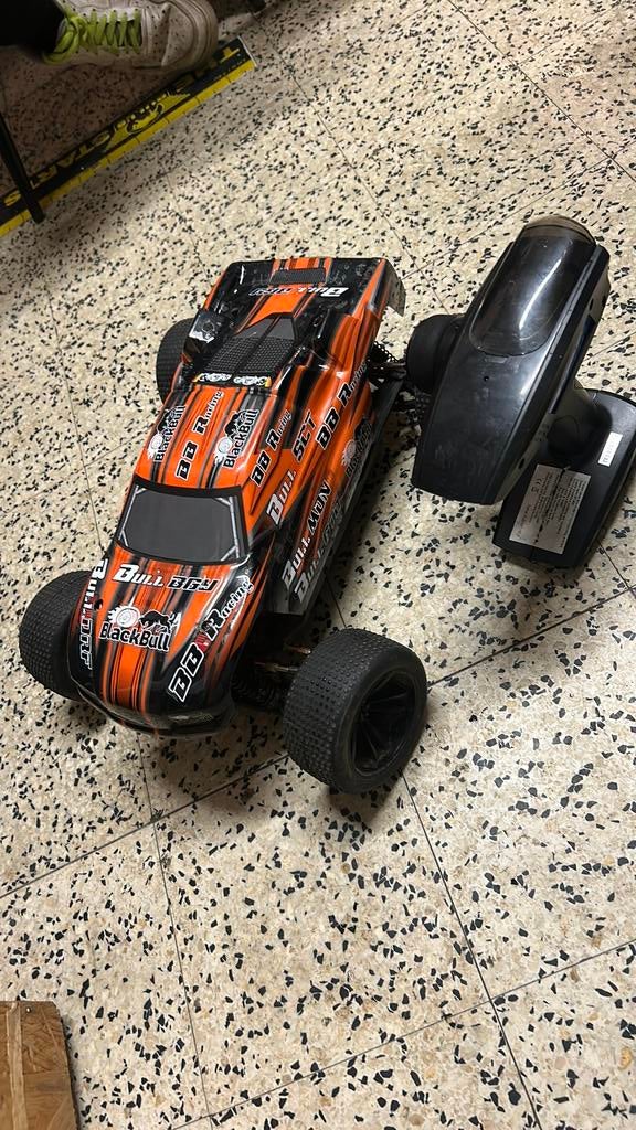 Traxxas, Enlèvement, Comme neuf