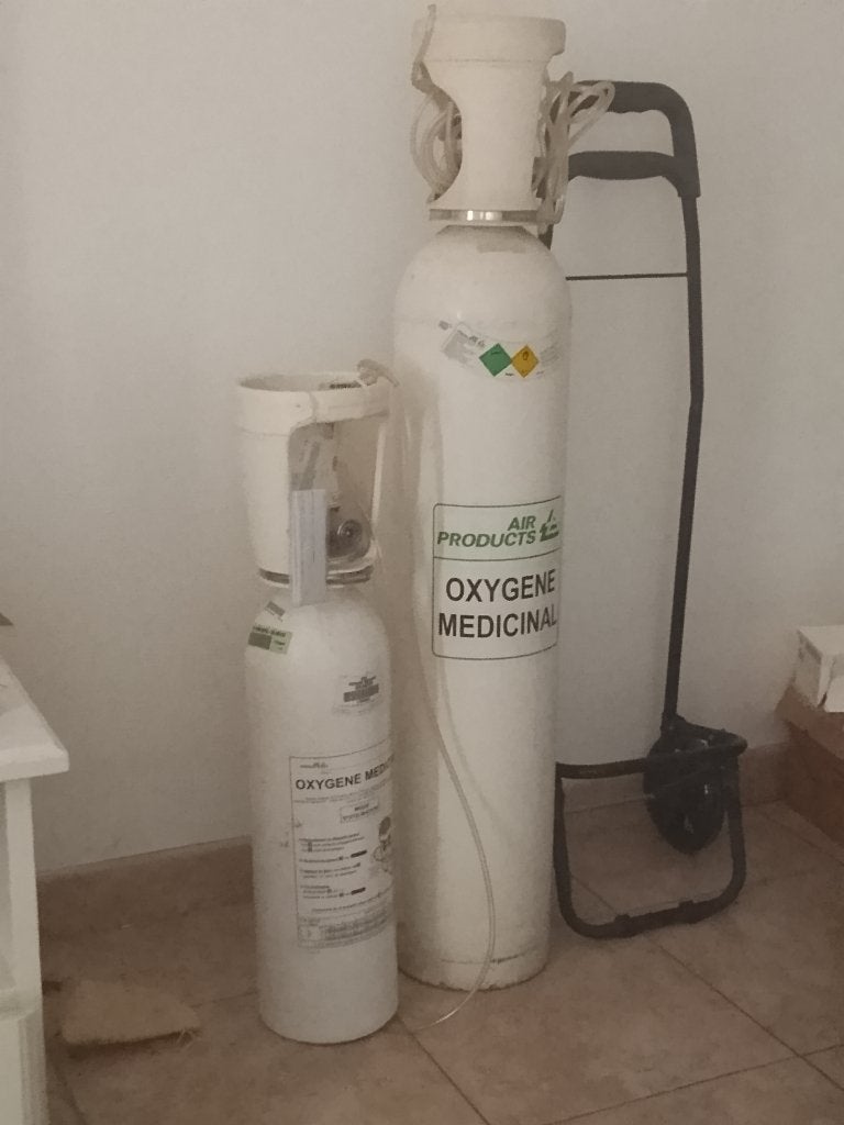 Bouteille oxygène, Divers, Enlèvement, Utilisé
