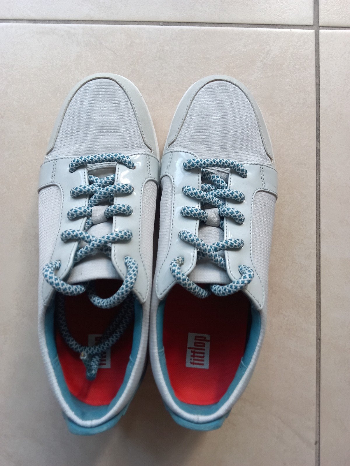 FitFlop sneakers maat 37 nieuw, FitFlop, Ophalen of Verzenden, Sneakers, Grijs