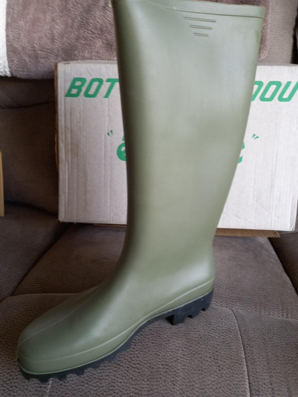 bonne homme, jamais portées, Neuf, Bottes, Enlèvement ou Envoi, Autres couleurs