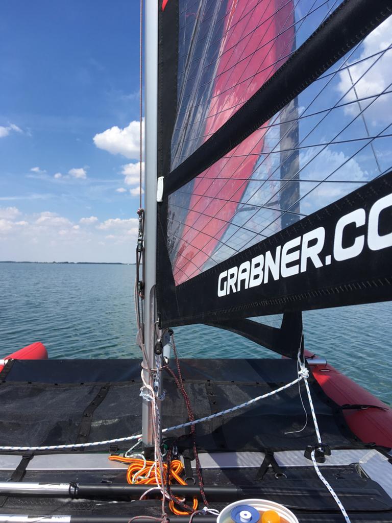 Catamaran Happycat Grabner, Sports nautiques & Bateaux, Enlèvement, Comme neuf