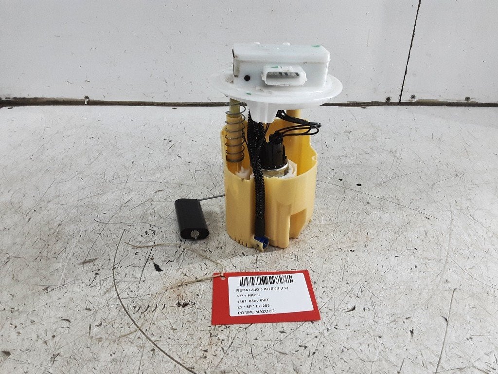 BRANDSTOFPOMP Renault Clio V (RJAB) (01-2019/-), Gebruikt, Renault, Peter-Huppertz-Straße 5
51063  Köln, DE, Dialog.deutschland@renault.de