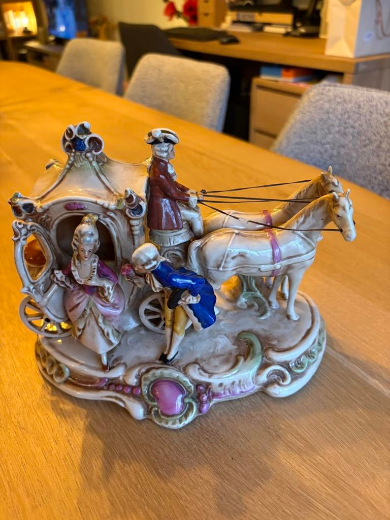 Koets met paarden - Porselein, Antiek en Kunst, Ophalen