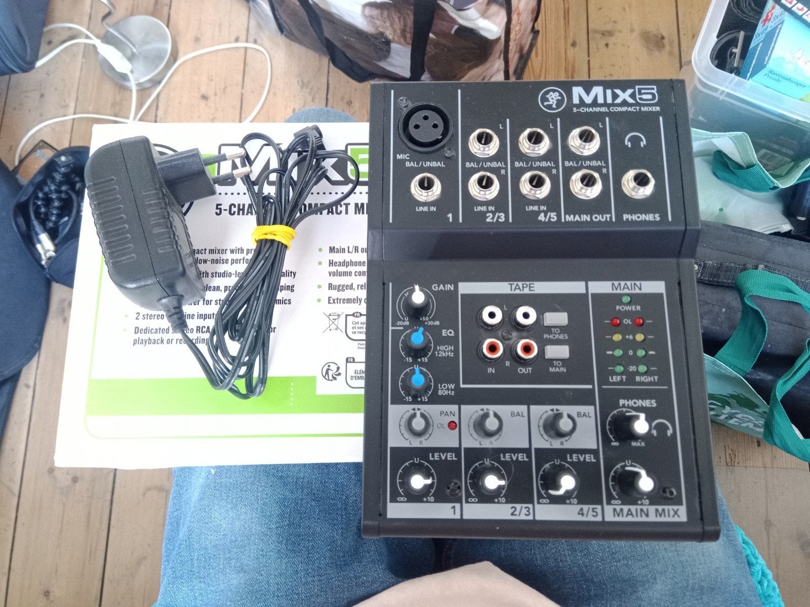 Mackie Mix5 met originele doos en handleiding, Muziek en Instrumenten, Ophalen