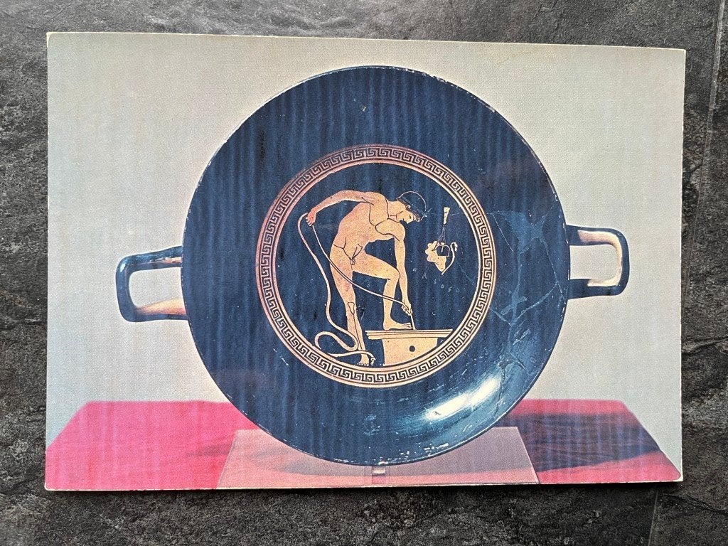 carte postale Tasse mansardée jeune homme extrayant l'eau, Enlèvement ou Envoi