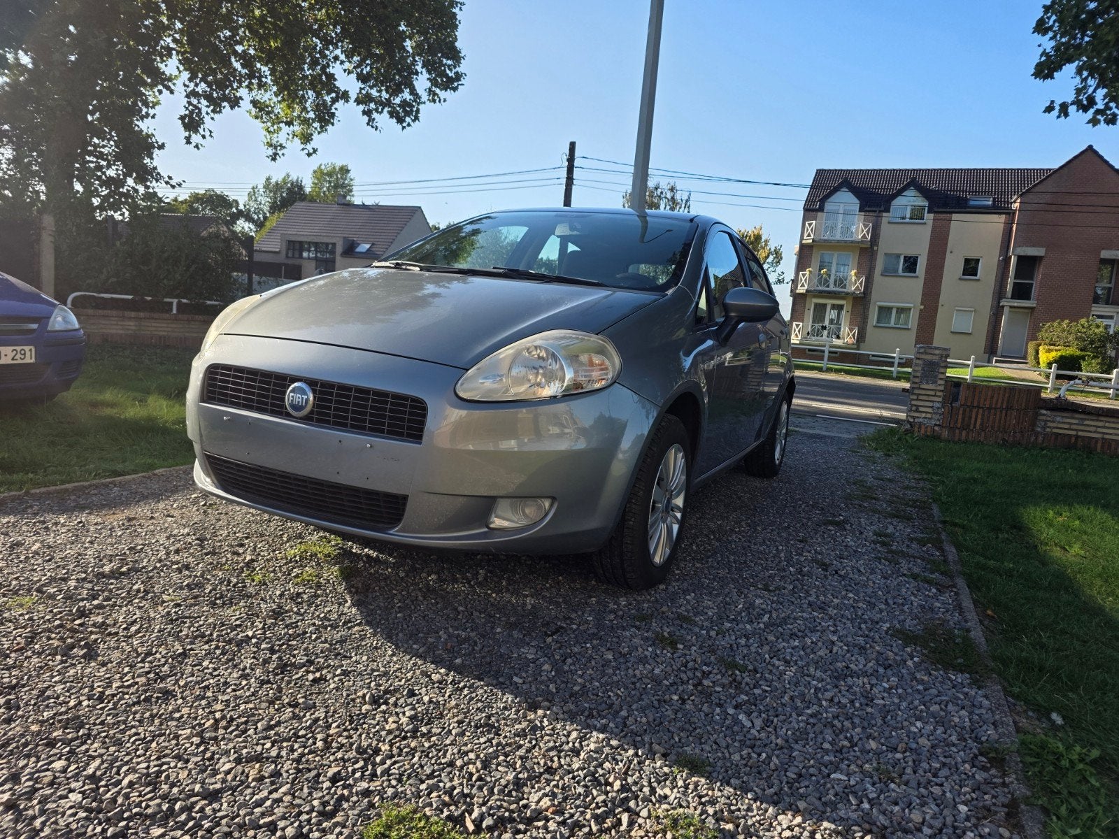 Fiat punto 1.2 essence pret a immatriculer, Entreprise, Achat