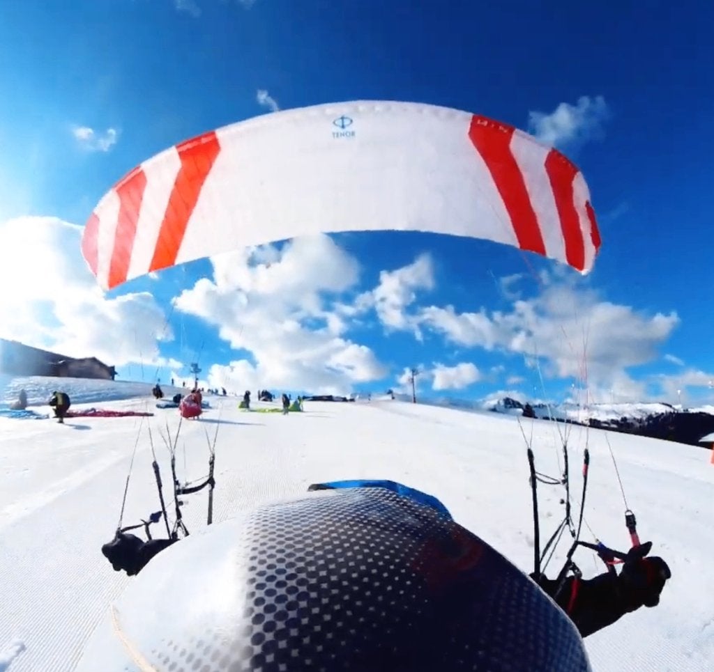 PHI Tenor Light 23 – voile légère, performante et rassurante, Sports & Fitness, Vol à voile & Parapente, Enlèvement, Utilisé, Parapente complet