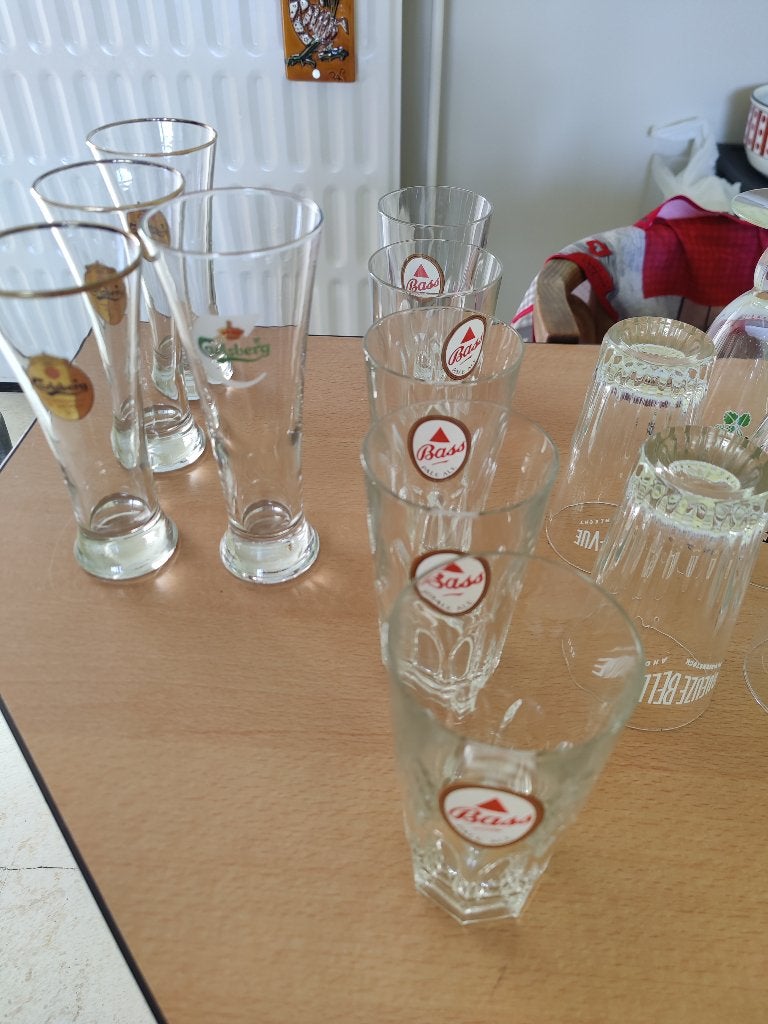 20 bierglazen, Verzamelen, Ophalen, Nieuw, Glas of Glazen, Overige merken