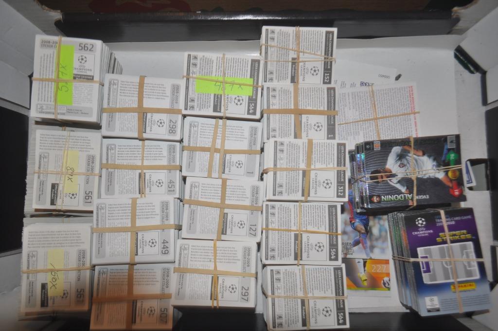 PANINI  DUIZENDEN STICKERS CHAMPIONS LEAGUE  EEN LOT, Ophalen of Verzenden, Zo goed als nieuw, Meerdere stickers