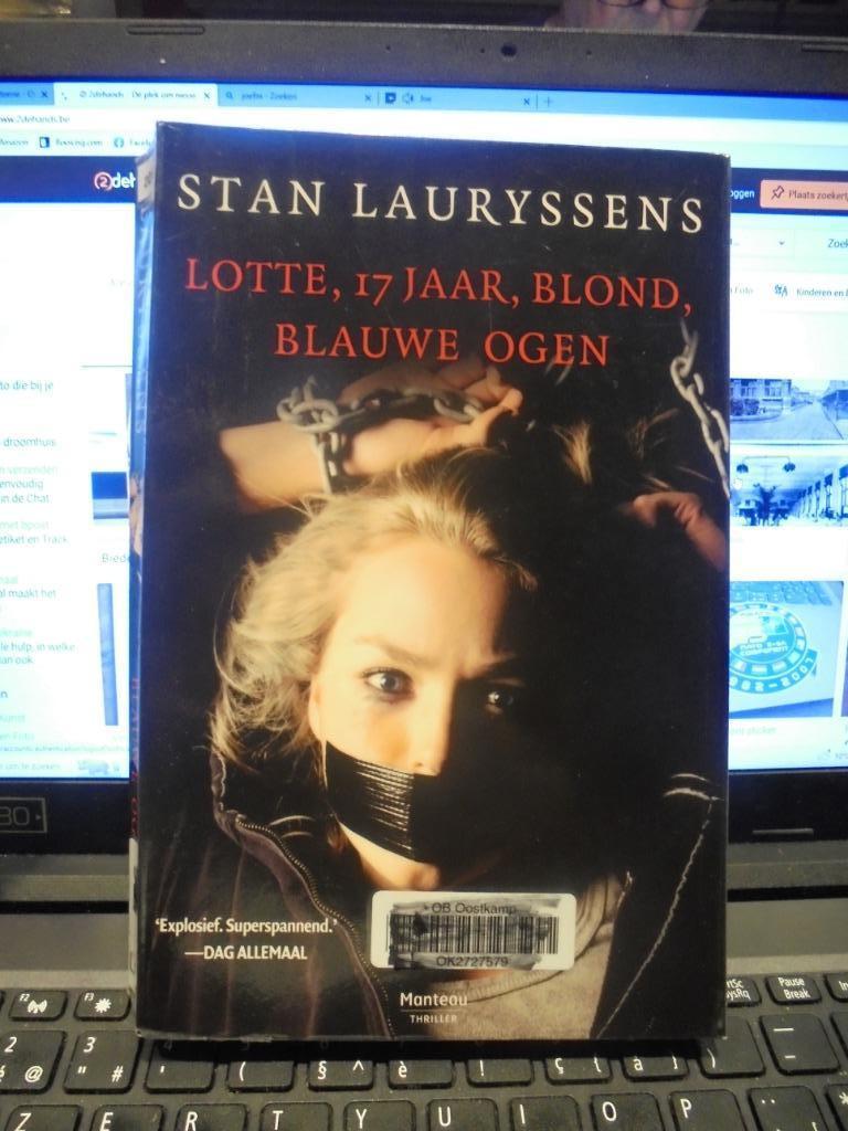Lotte, 17 jaar, blond, blauwe ogen, Enlèvement ou Envoi, Comme neuf, Belgique