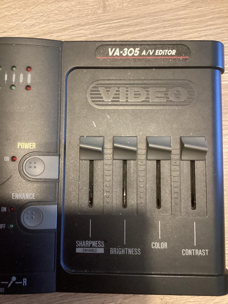 Mengpaneel Vanguard, Enlèvement ou Envoi, Utilisé, Moins de 5 canaux, Entrée micro