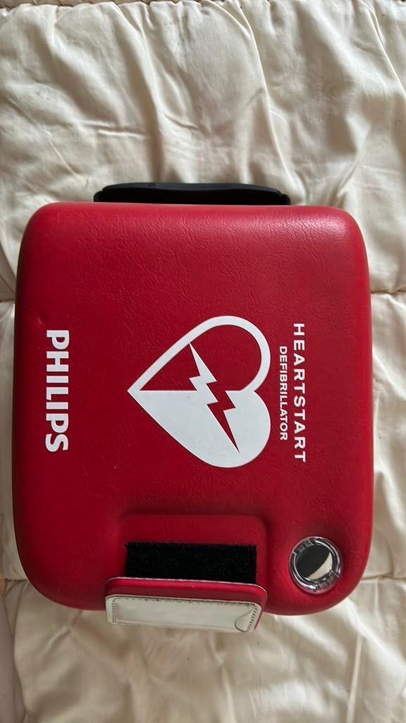 AED HEARTSTART FRX, Enlèvement, Comme neuf