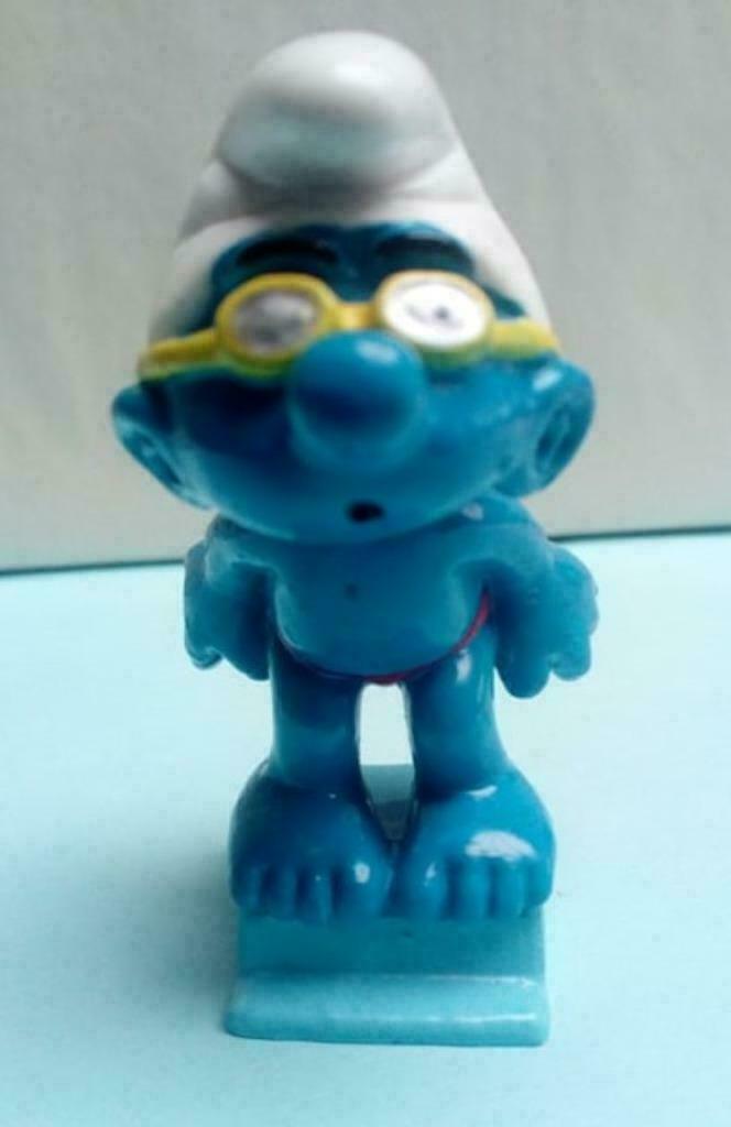 Les schtroumpfs : schtroumpf nageur plongeur 20440, Enlèvement ou Envoi, Comme neuf, Poupée, Figurine ou Peluche