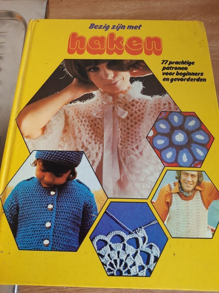 haak boek, Hobby en Vrije tijd, Breien en Haken, Ophalen of Verzenden, Gebruikt, Haken, Patroon of Boek