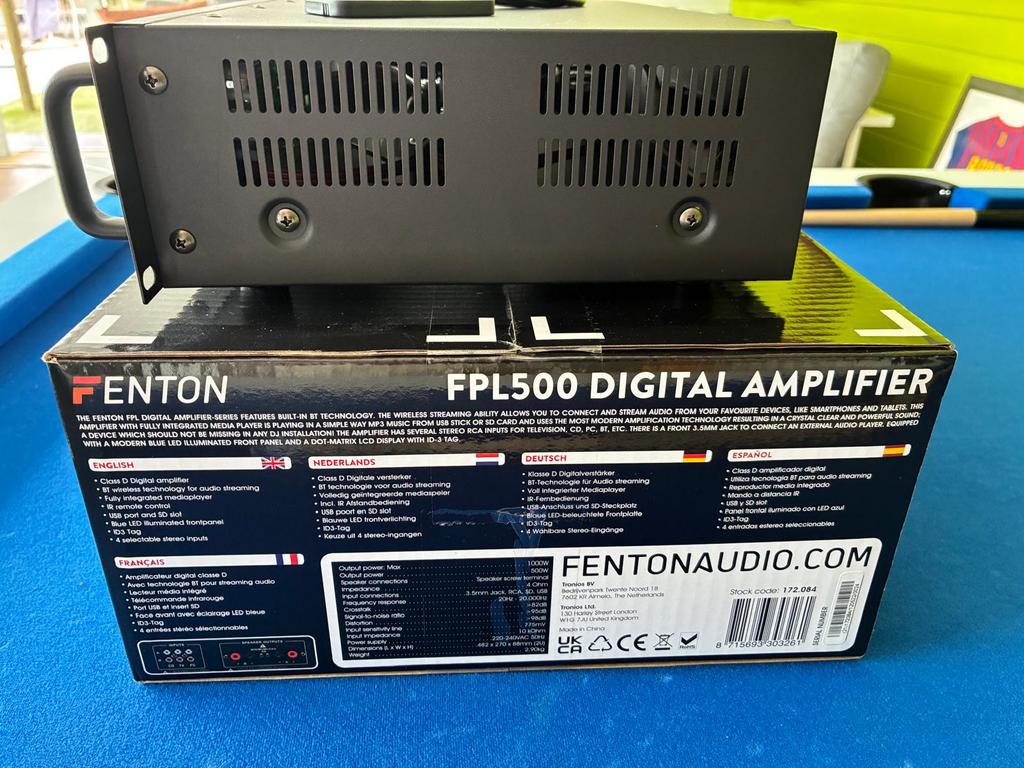 Versterker, Audio, Tv en Foto, Versterkers en Ontvangers, Ophalen of Verzenden, Zo goed als nieuw, 120 watt of meer, Overige merken