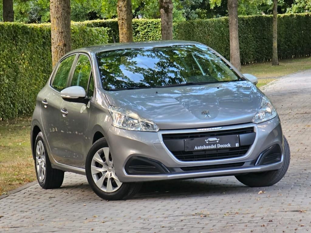 Peugeot 208 LIKE | BENZINE | AIRCO | NETTE STAAT, Auto's, Voorwielaandrijving, Stof, 50 kW, 1199 cc