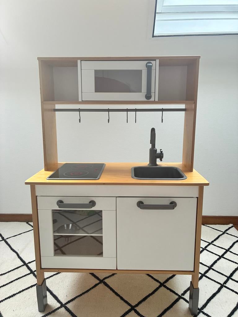 Ikea Duktig keukentje met keukengerei, Kinderen en Baby's, Ophalen, Zo goed als nieuw
