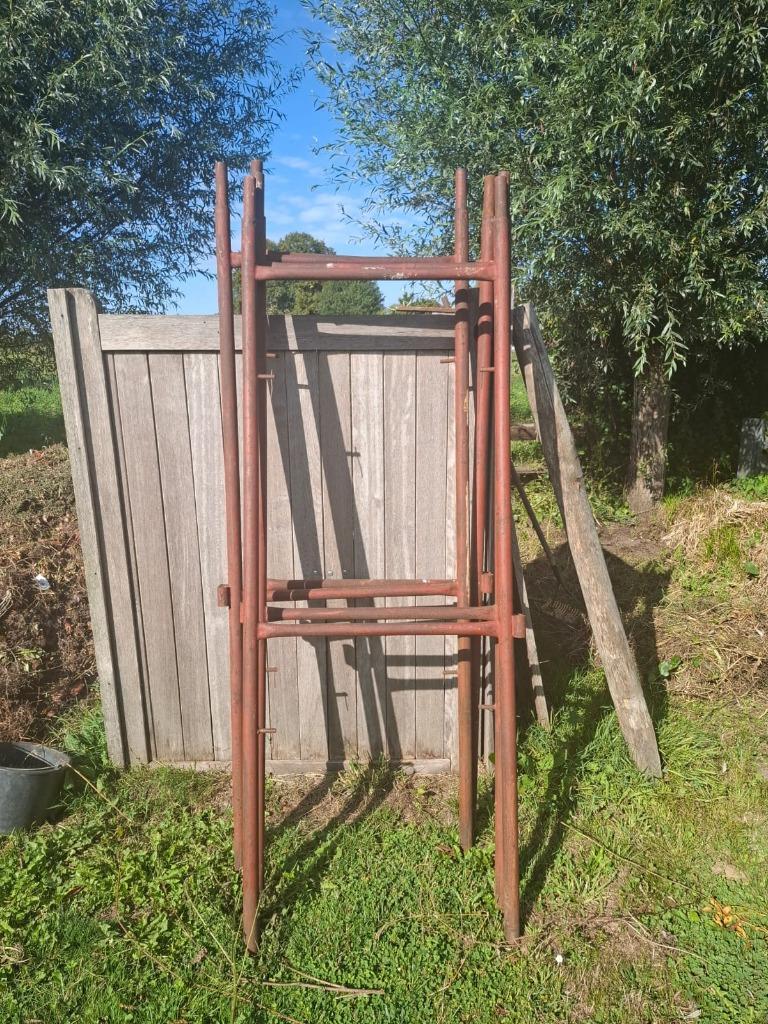 Bouwstelling, Doe-het-zelf en Bouw, Steigers, Ophalen, Gebruikt, Gevelsteiger, 5 meter of hoger