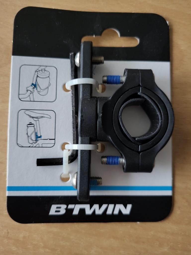 Porte-bidon Btwin, pour vélo, diamètre de tige 2 > 3,5 cm, Vélos & Vélomoteurs, Accessoires vélo | Outils de vélo, Enlèvement ou Envoi