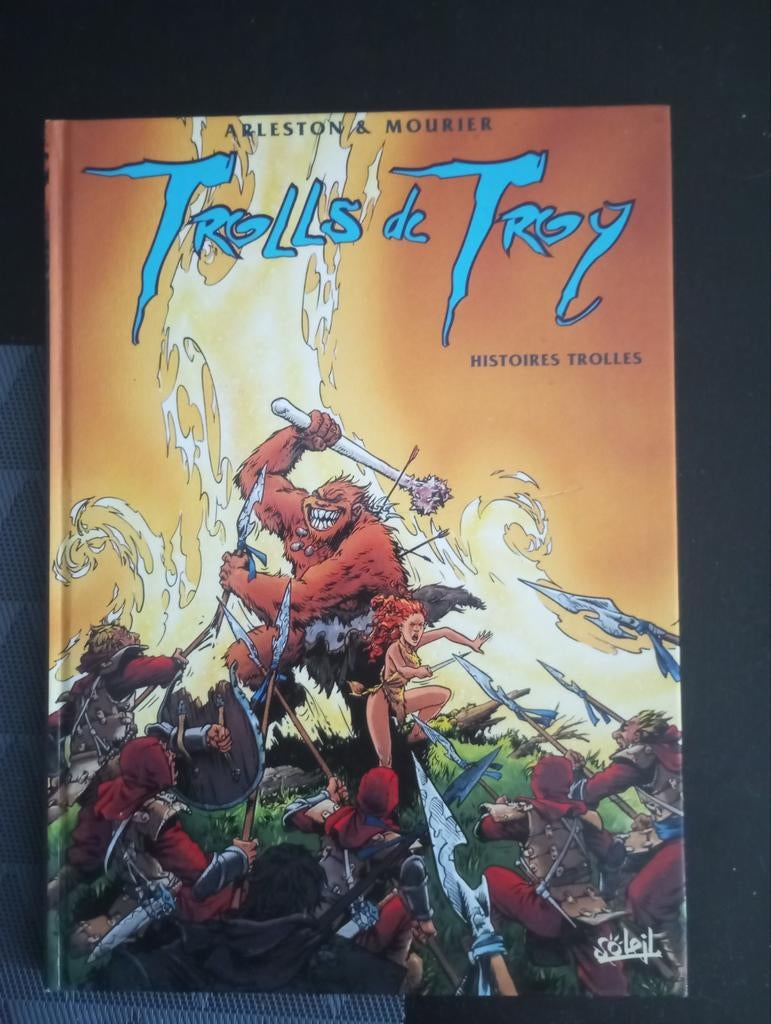 Trolls de Troy Grand format is, Ophalen of Verzenden, Zo goed als nieuw