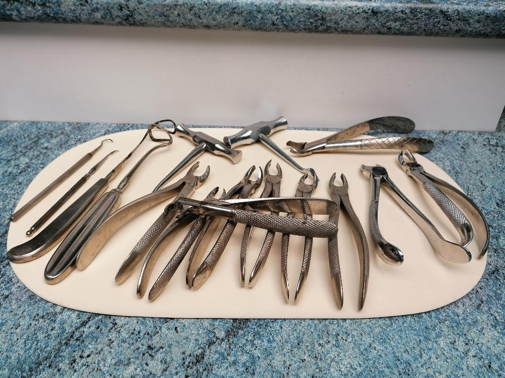 Chirurgische stomatologie tandheelkunde instrumenten., Antiek en Kunst, Curiosa en Brocante, Ophalen of Verzenden