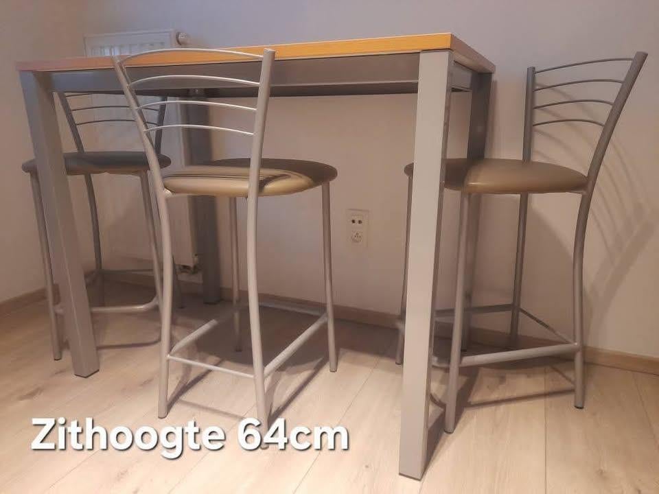 Hoge keukentafel met 3 barkrukken, Enlèvement, Comme neuf