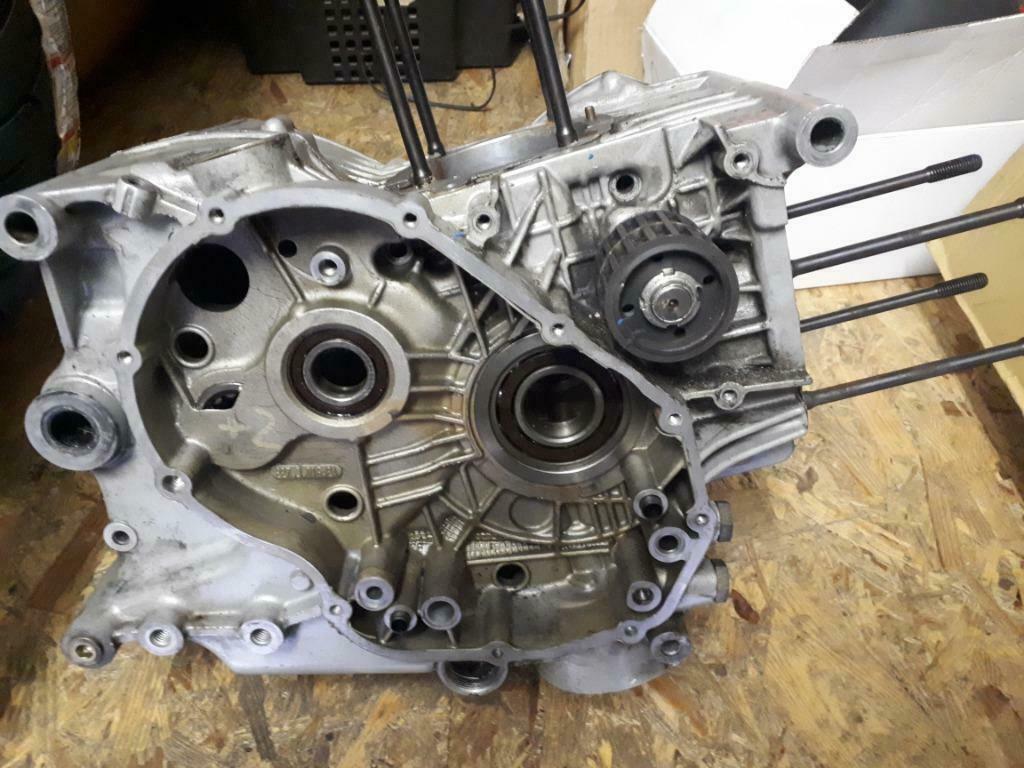 Ducati M 620 227.3.016.2A en 226.3.016.2A carterset, Ophalen of Verzenden, Gebruikt