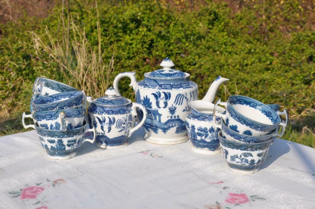 §  service a the porcelaine bleu et blanc decor asiatique, Antiquités & Art, Enlèvement ou Envoi