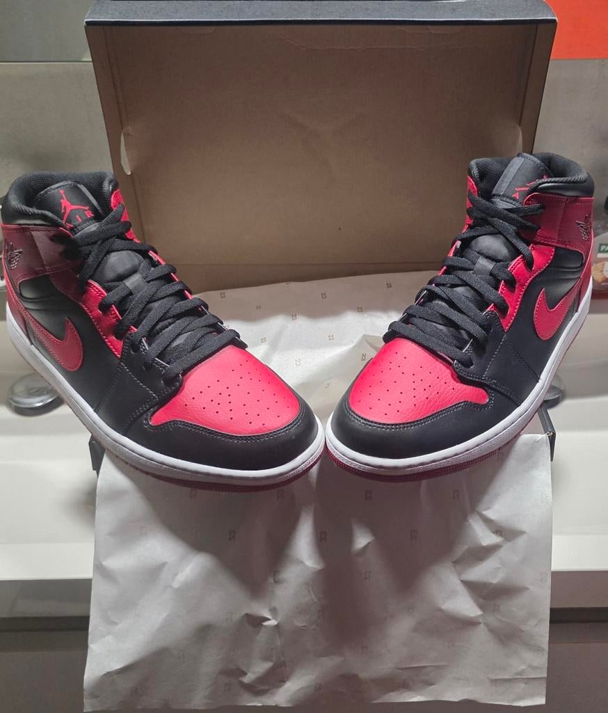 Jordan Air 1 Mid sneaker, Zwart, Ophalen of Verzenden, Zo goed als nieuw, Sneakers