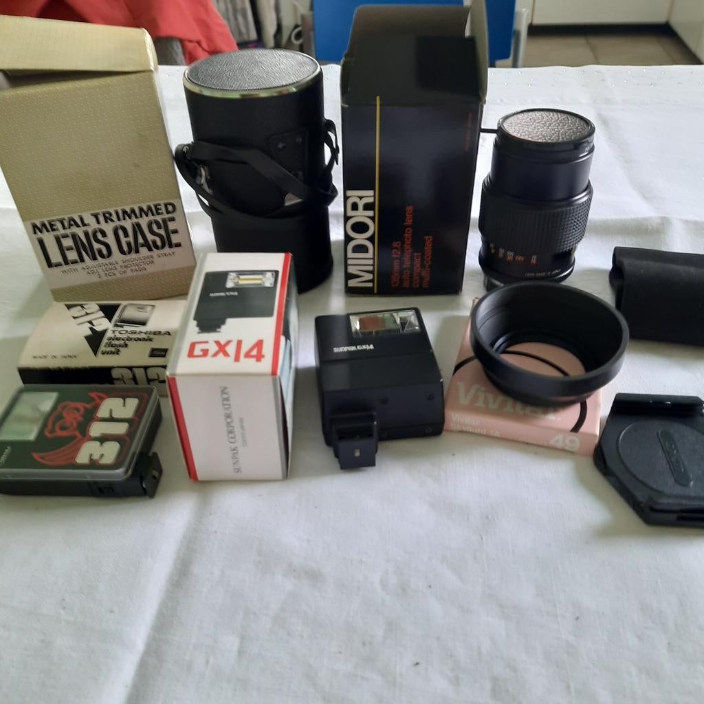 OBJECTIF MIDORI ET ACCESSOIRES POUR e.a.OLYMPUS OM1 SLR T, Enlèvement, Comme neuf, Lentille standard